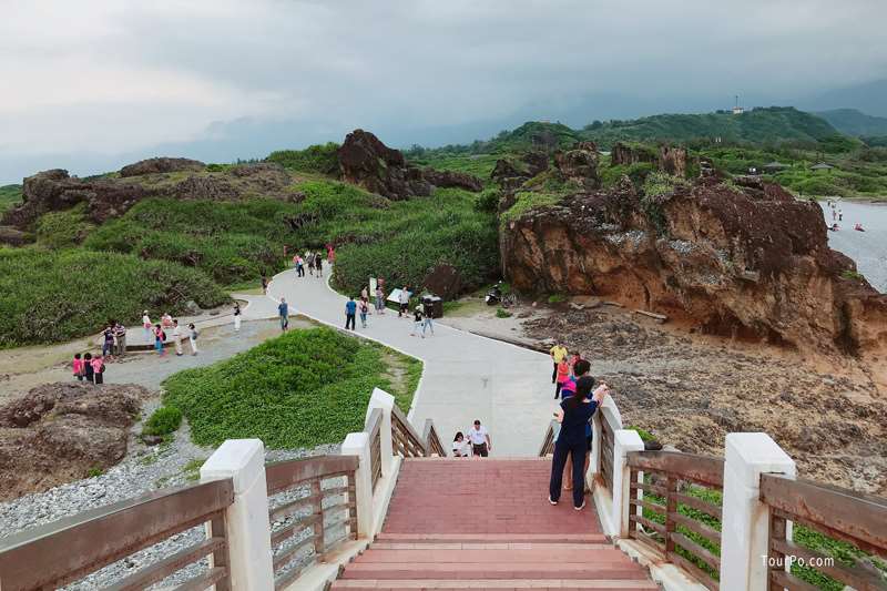東部海岸國家風景區三仙台-海蝕地形、三仙台燈塔、跨海拱橋