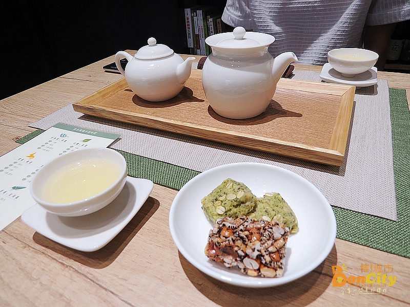 「敘茶時光」茶香世家第三代傳承，以輕茶道概念，開啟城市裡的靜默詩篇，誠邀您細品！(已停業)