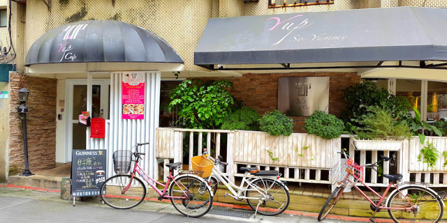 Yup Cafe & Bistro