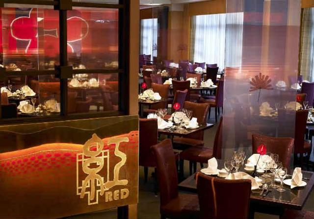 紅餐廳 RED-台北中和福朋酒店(喜來登集團管理)