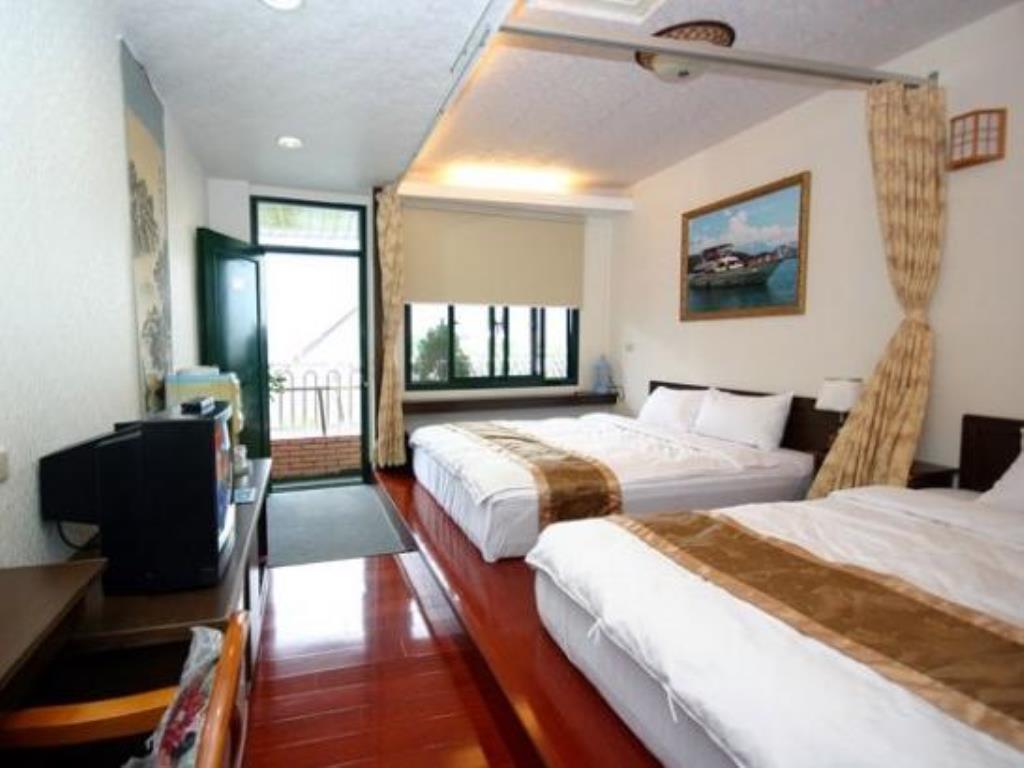 全家湖畔民宿-湖畔小木屋區(Lakeside B&B-Lakeside Bungalow)