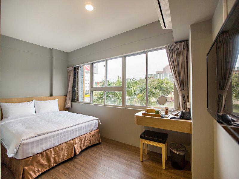 旅人驛站鐵花光點館(Traveller-Inn TieHua Light Spot Hotel)