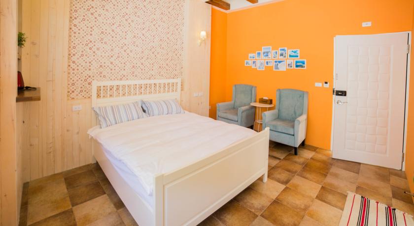 伊亞咖啡民宿(Oia Cafe B&B)