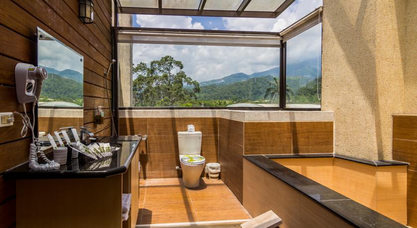 礁溪戀人湯屋(Lovers Hotel)