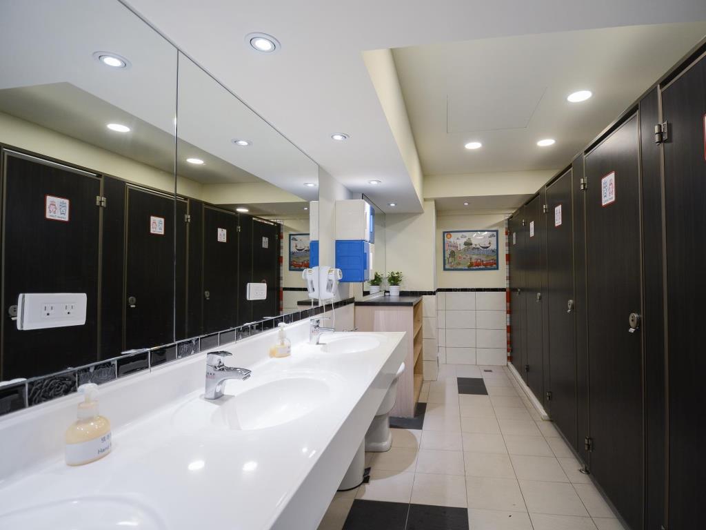 台北輕旅背包客棧(Sleep Taipei Hostel)