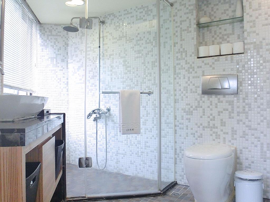 瘋閣公寓二館(Taipei York Hostel 2)