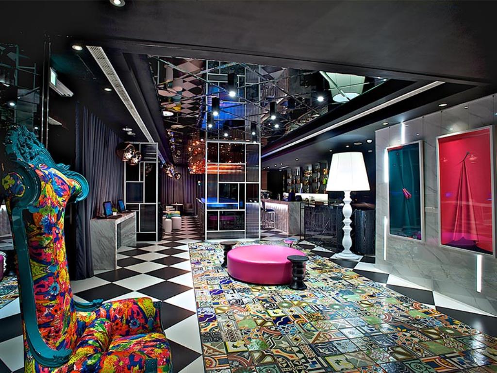 Hotel MEZI