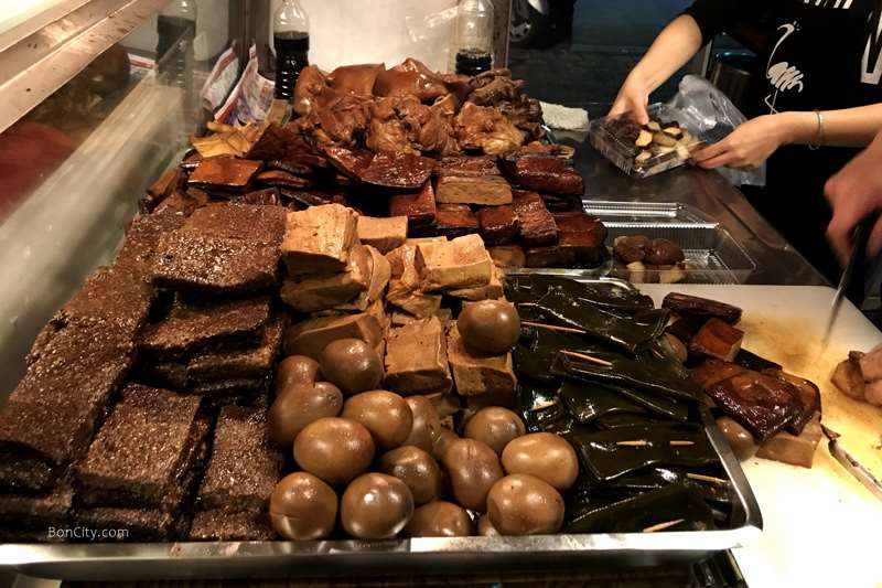 曾氏幸福滷味，台中排隊美食，滷味超香超入味，內含菜單