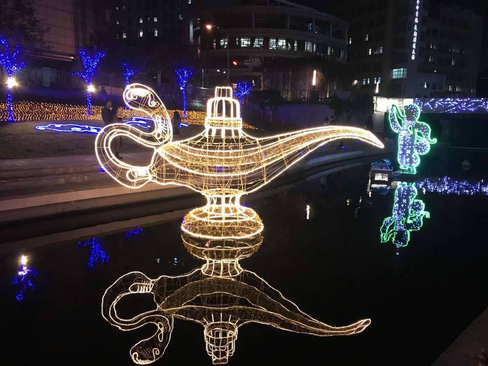 聖誕節活動｜迪士尼主題來囉！2019台中耶誕夢想世界，3大展區聖誕燈光絢爛侵襲全台中